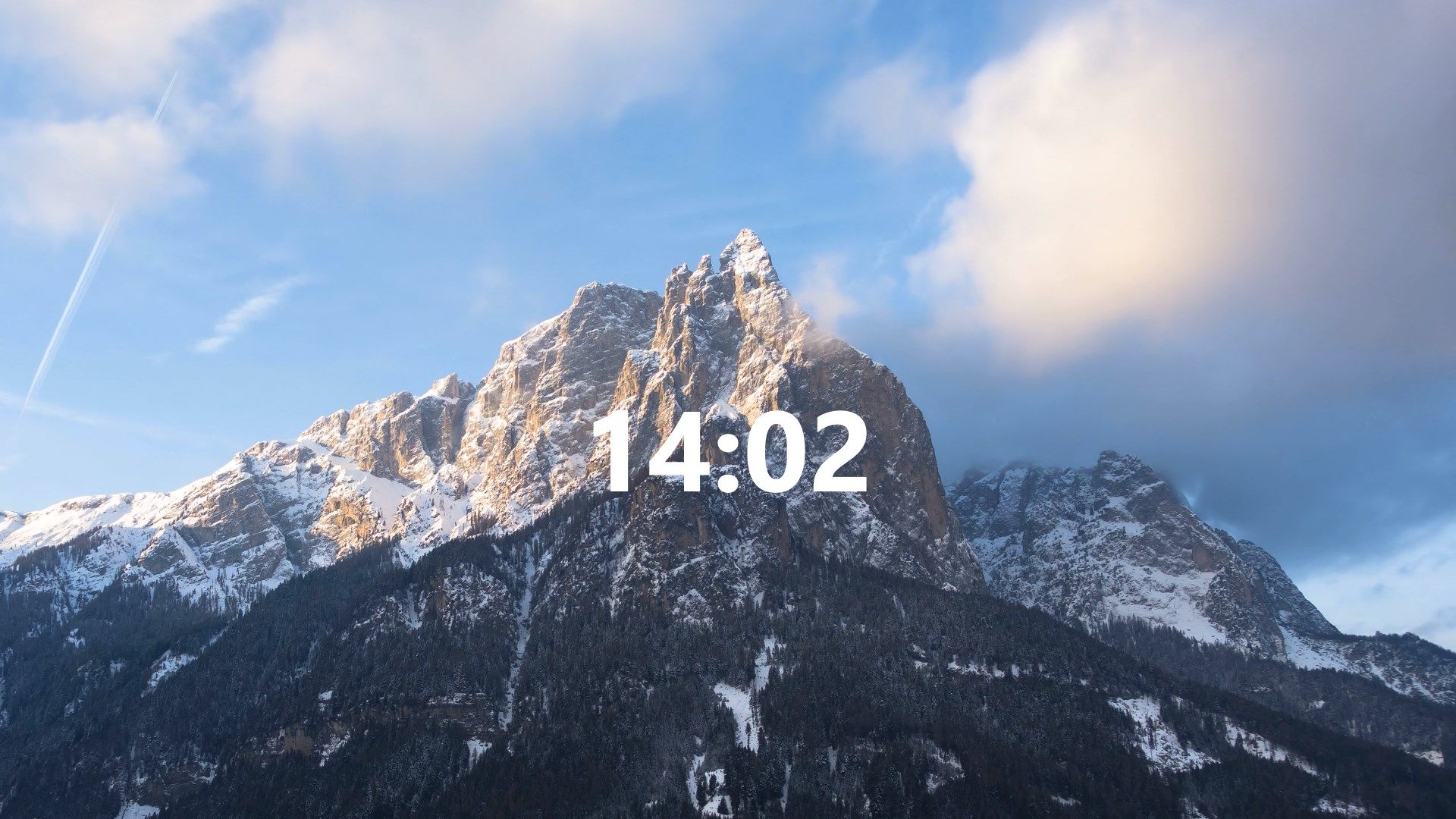 Mountain 4k Screen Saver Pro+ Clock