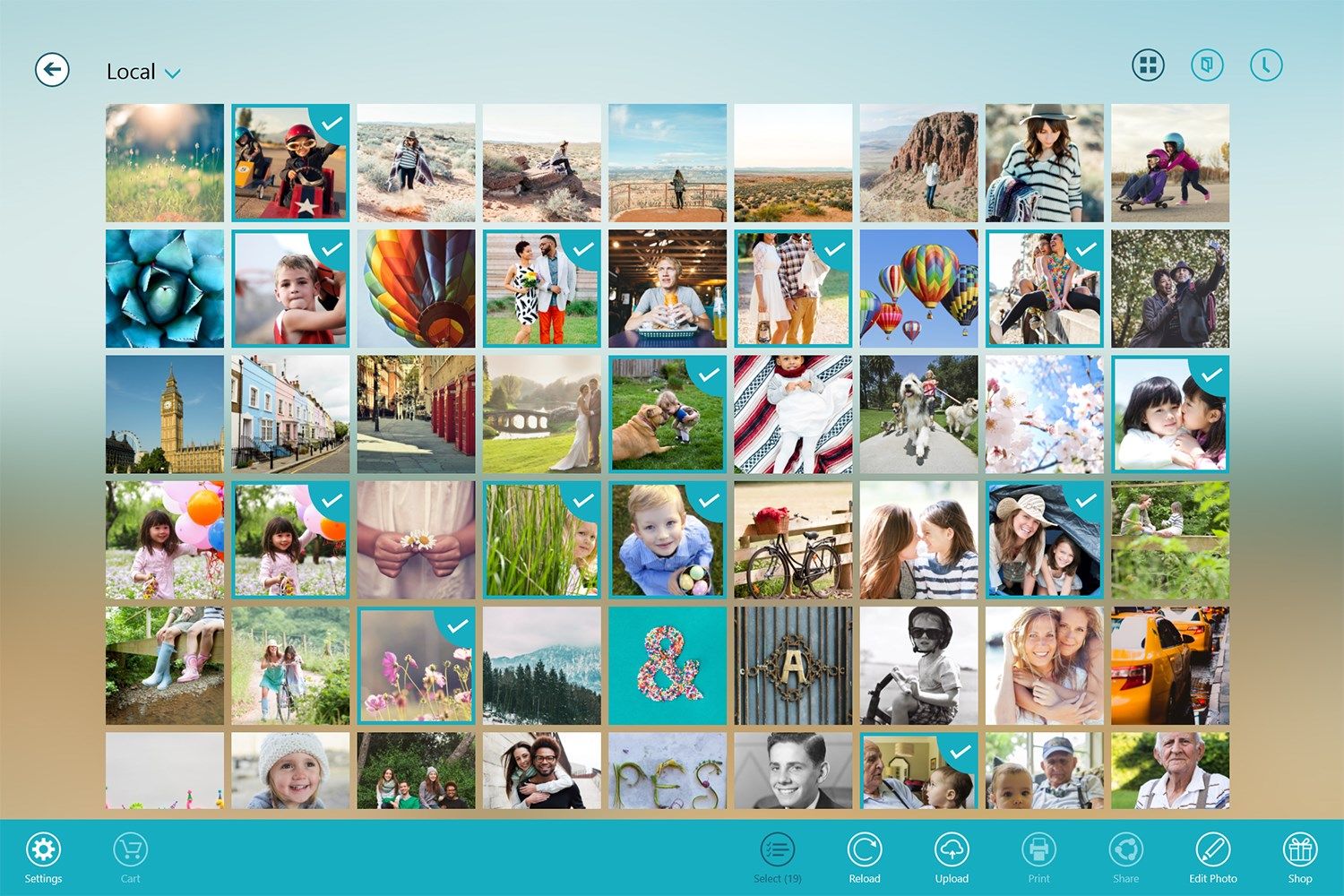 Completely new user experience to help you find your favorite photos quickly.