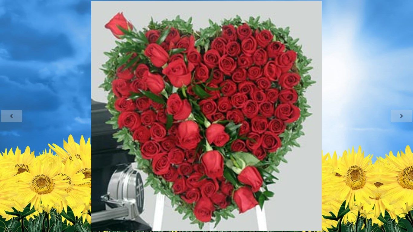 Rose Flowers arrange in Heart shape